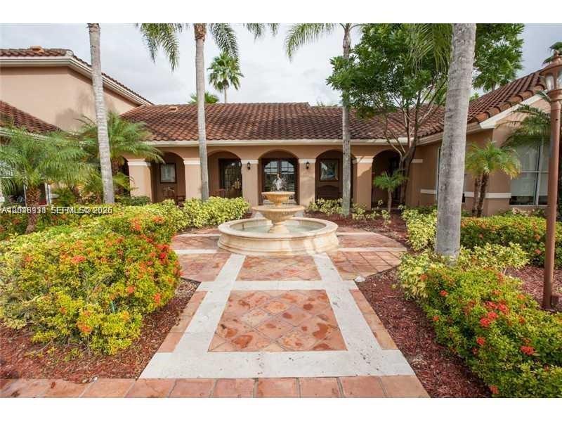 A12028931 Property Photo 25
