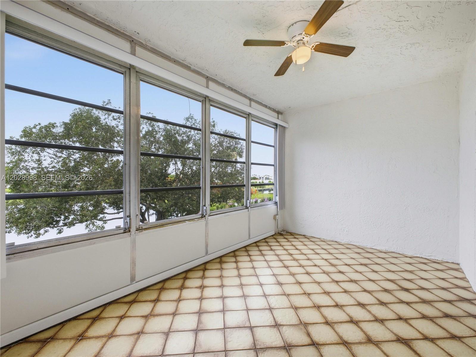14623 Bonaire Boulevard 405 Property Photo 20