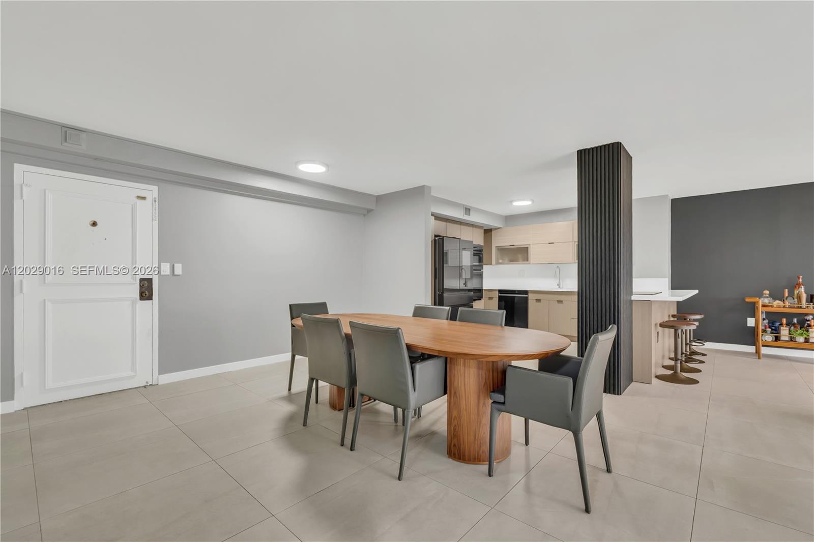 1450 Brickell Bay Drive 1815 Property Photo 4