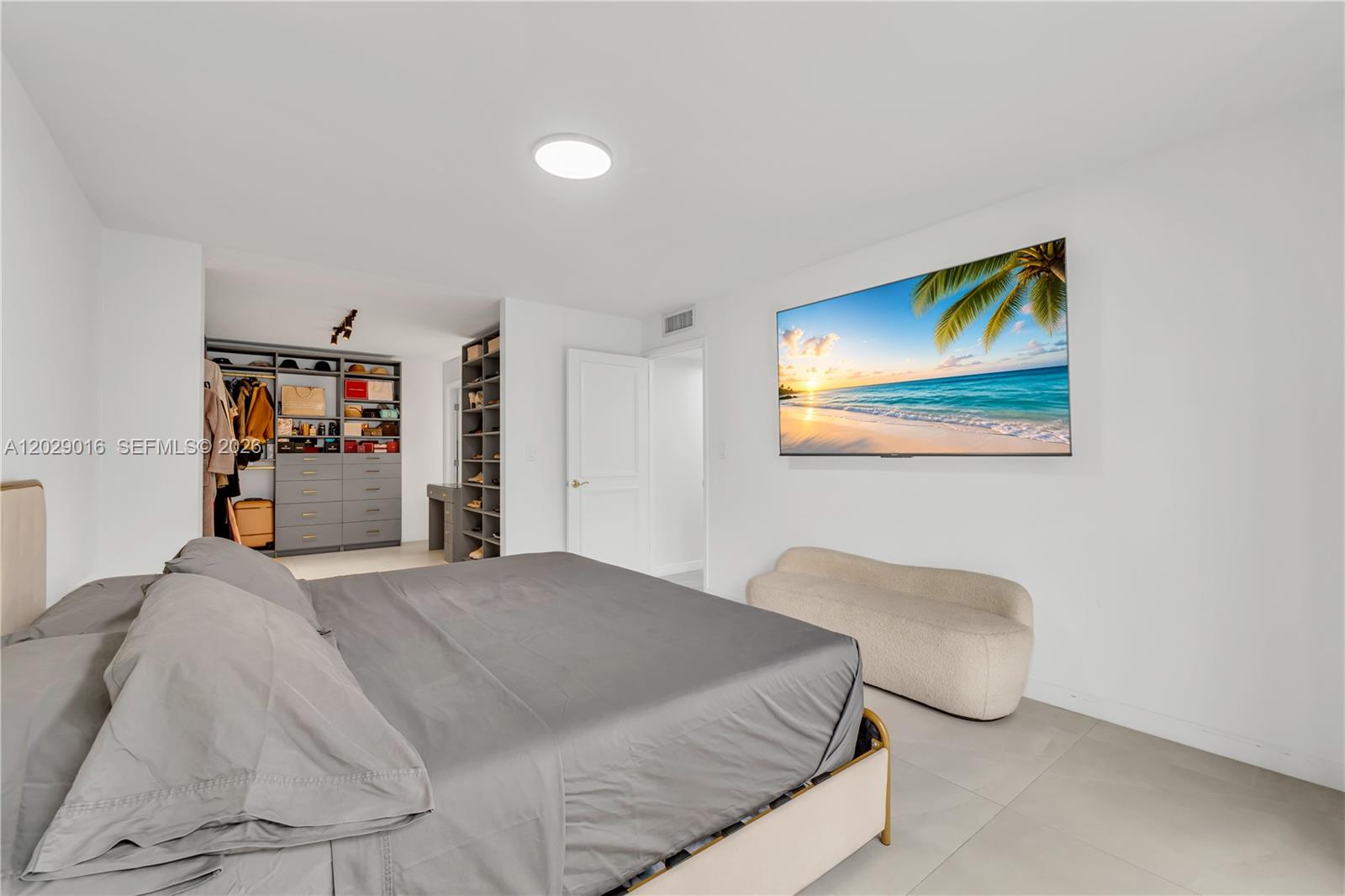 1450 Brickell Bay Drive 1815 Property Photo 31