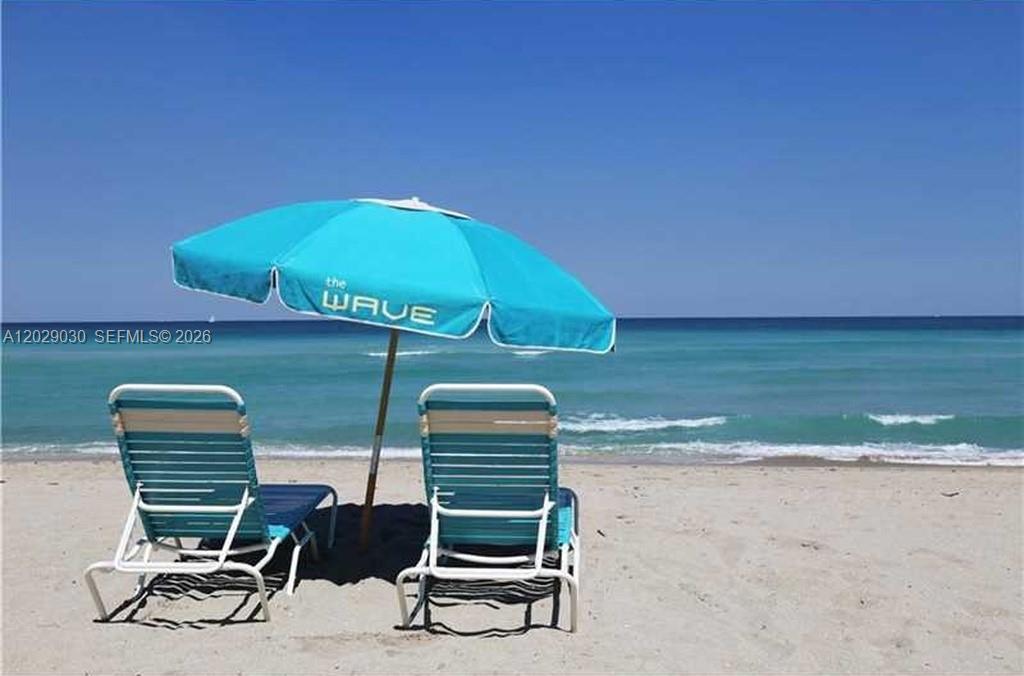 2501 S Ocean Drive L04 Property Photo 32