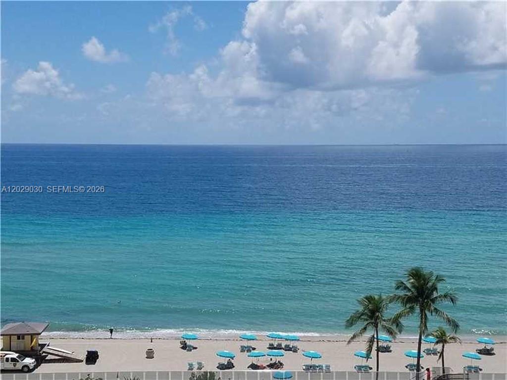 2501 S Ocean Drive L04 Property Photo 33