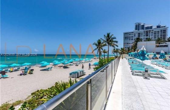 2501 S Ocean Drive L04 Property Photo 34