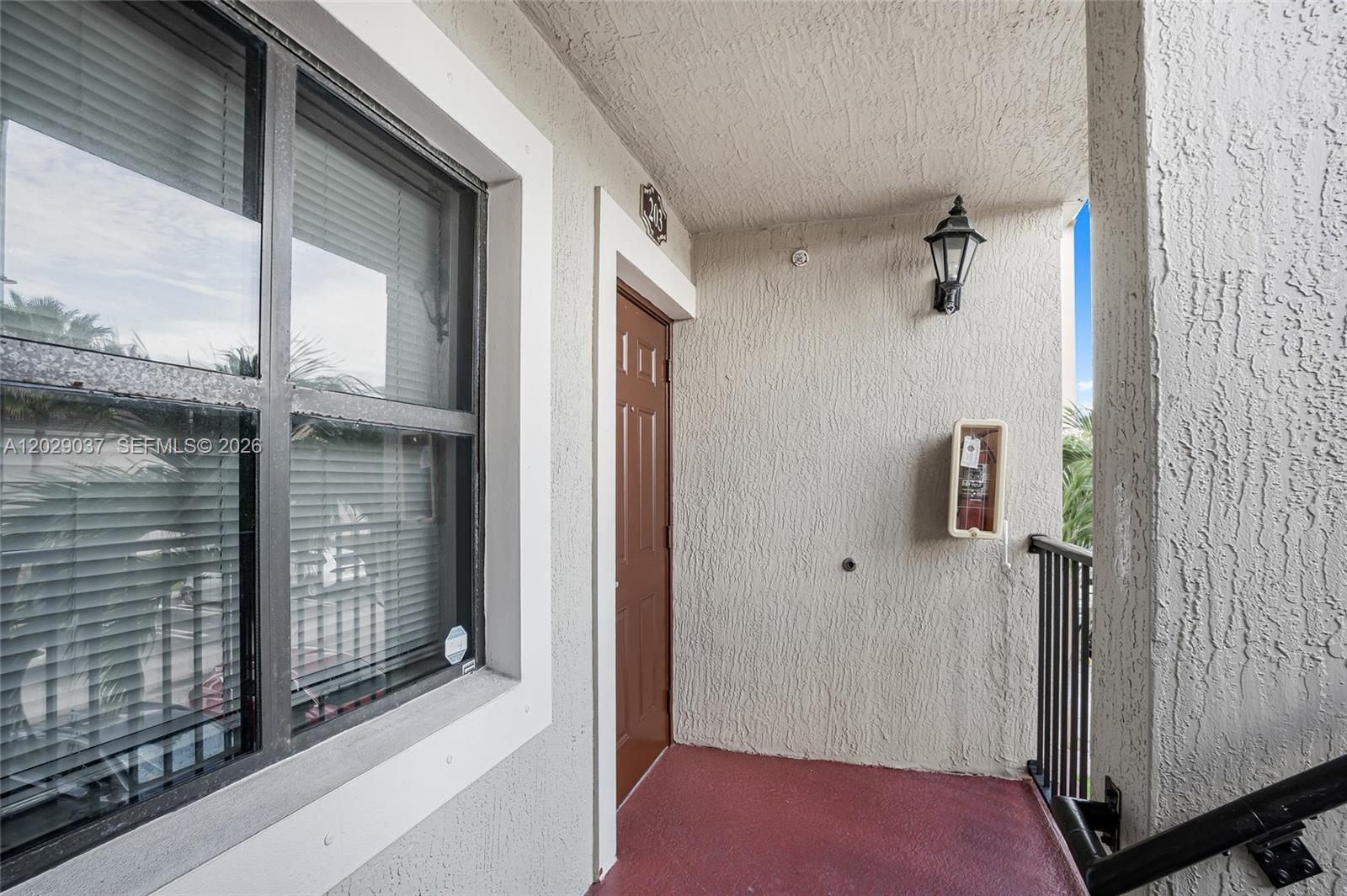 22551 Sw 88th Place 203-1 Property Photo 4