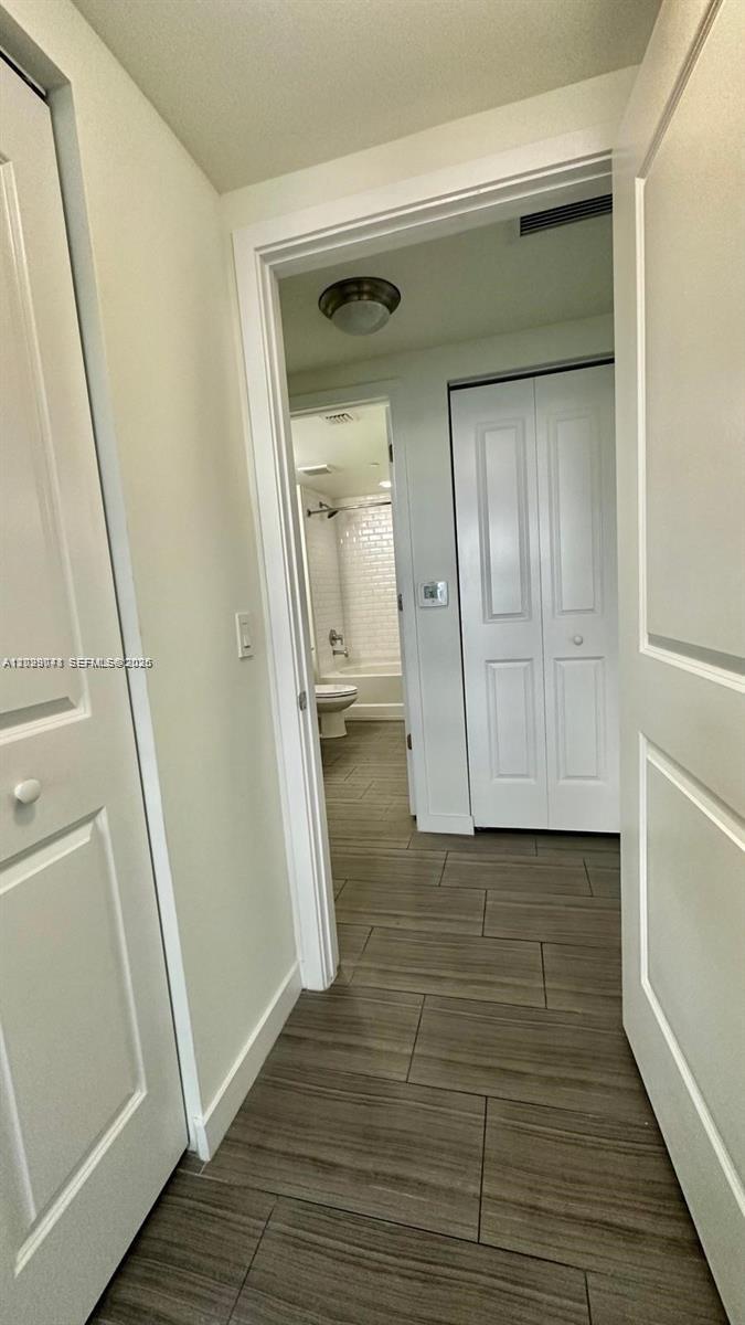 1776 Polk Street 1403 Property Photo 5