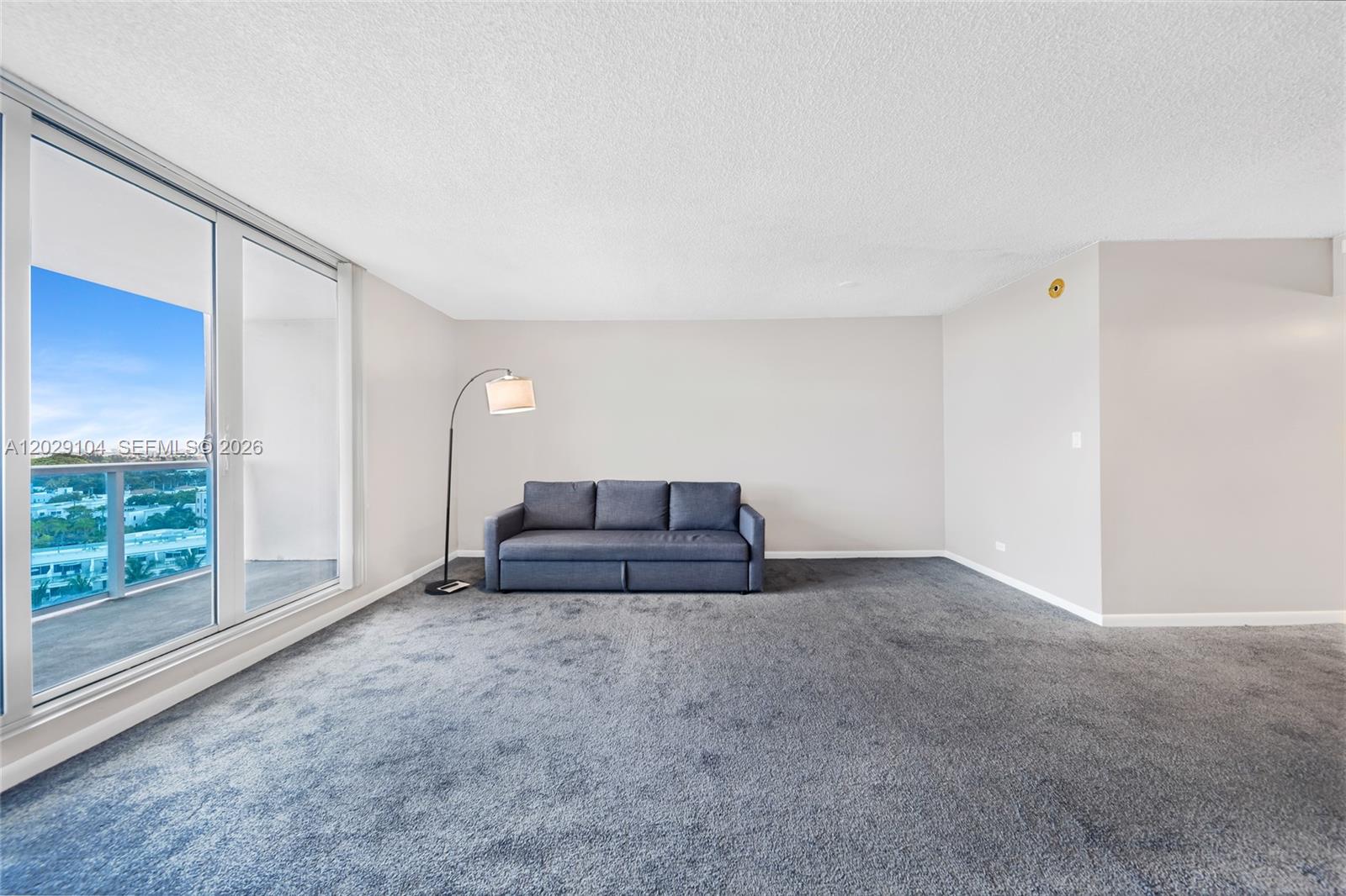 2301 Collins Avenue 1030 Property Photo 11