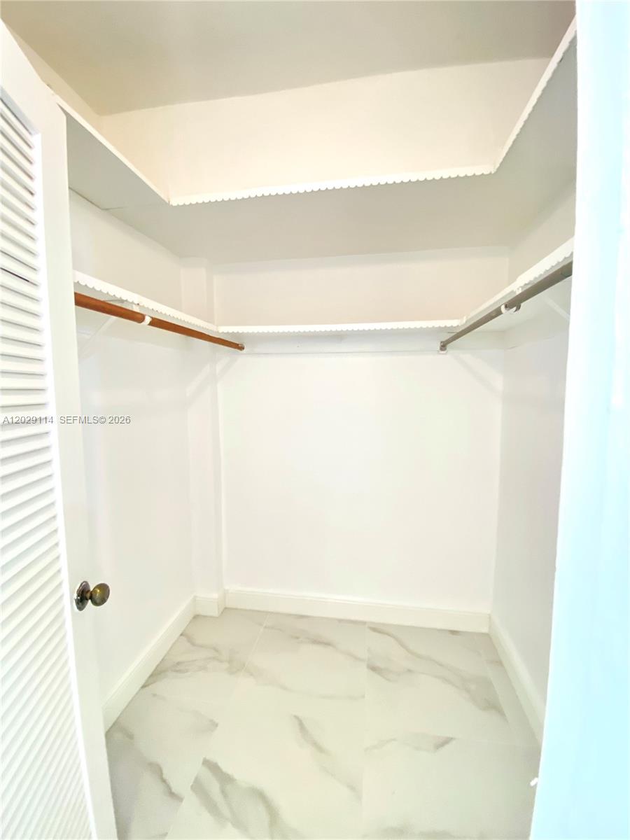 2920 Point East Drive N611 Property Photo 17