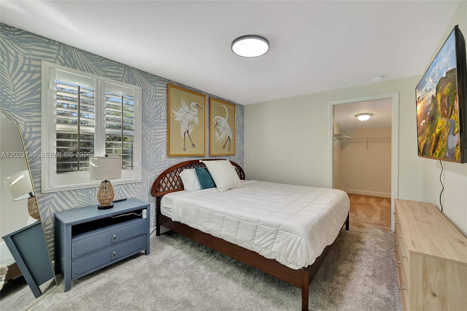 A12029140 Property Photo 14