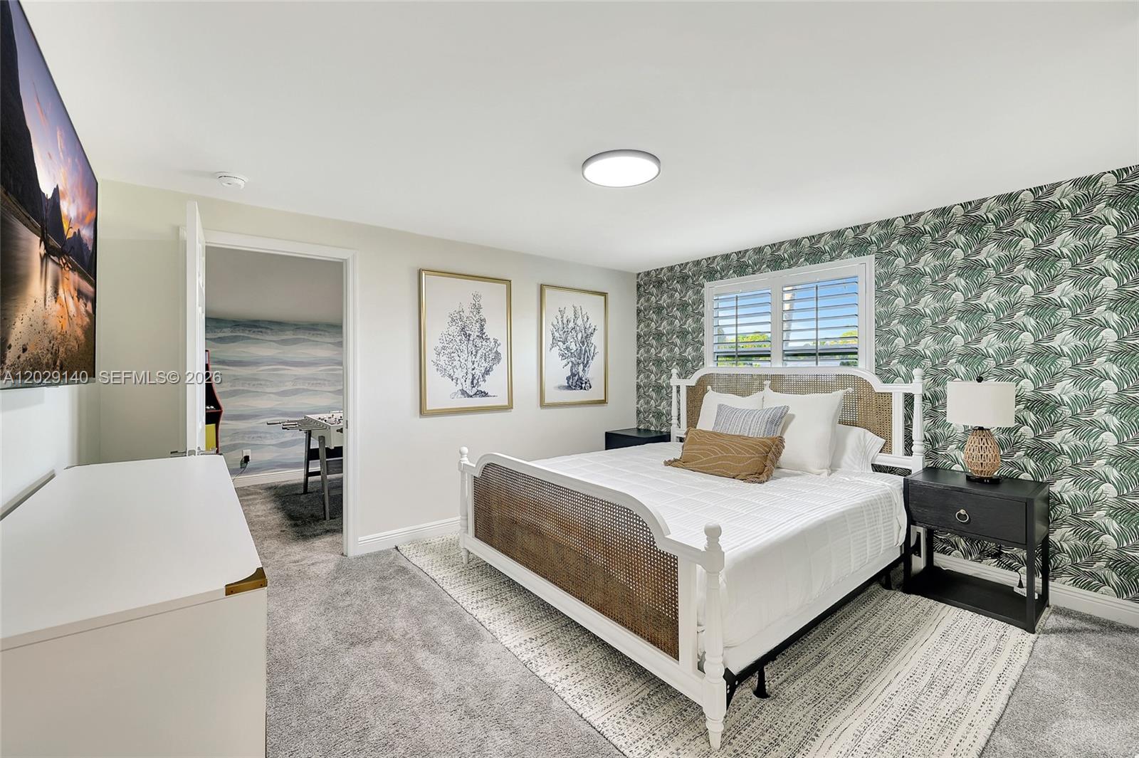 A12029140 Property Photo 16