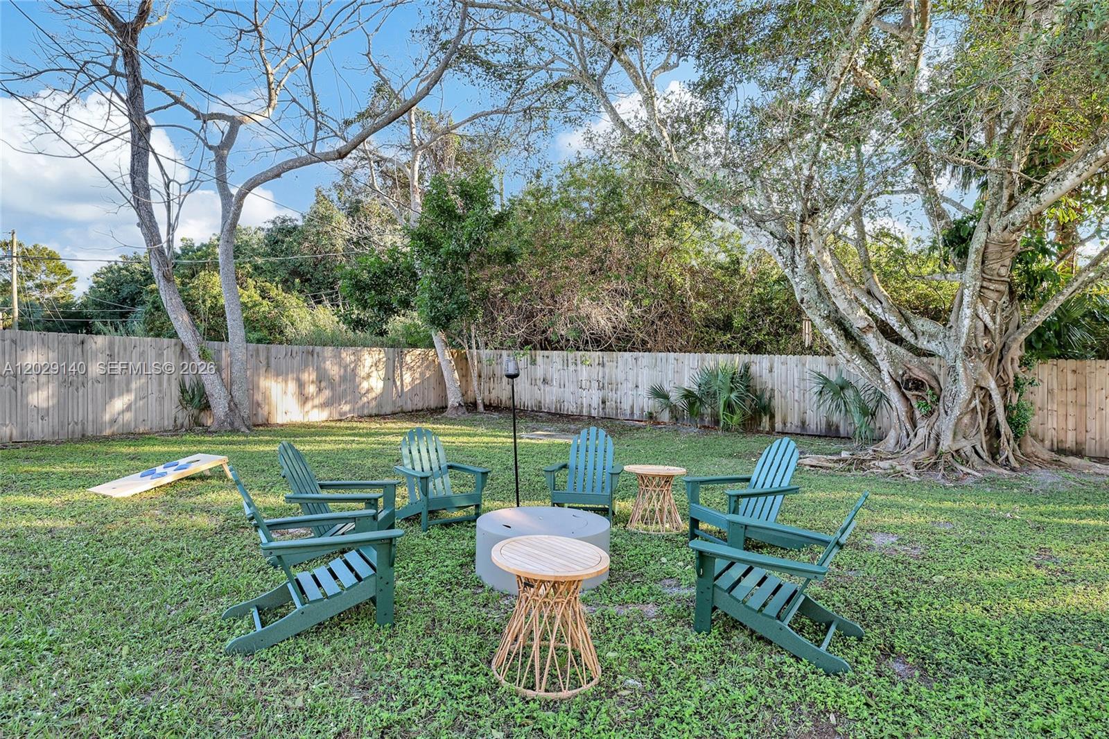 A12029140 Property Photo 26