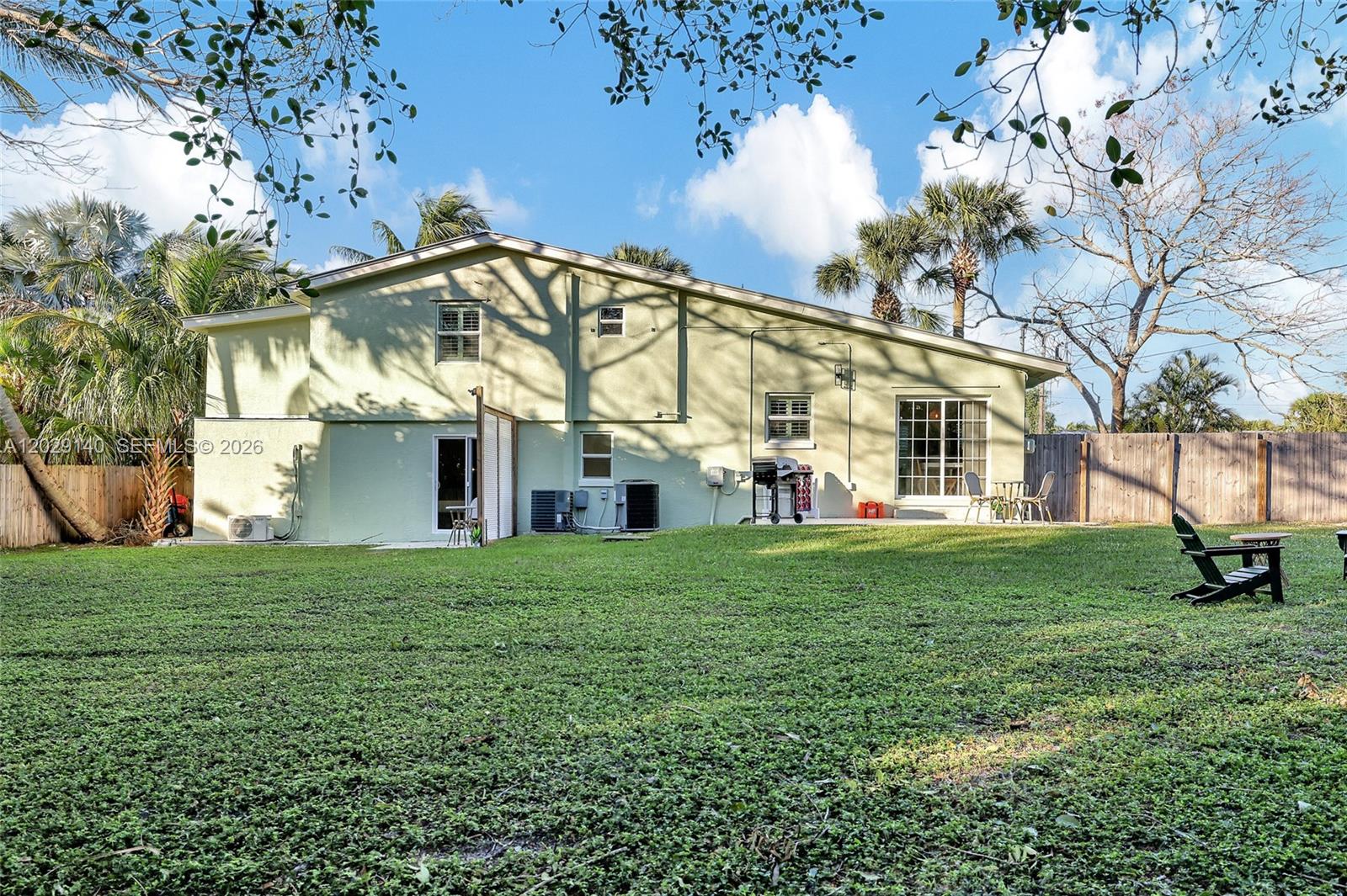 A12029140 Property Photo 28