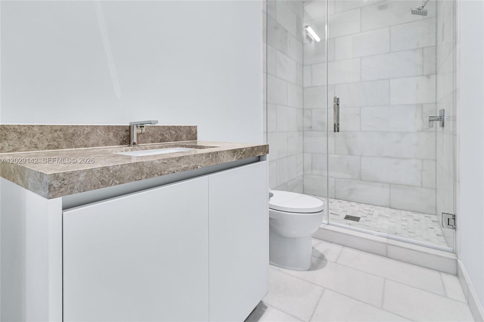 175 Se 25 Road 1103 Property Photo 14