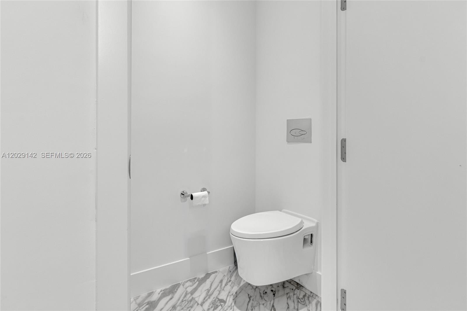175 Se 25 Road 1103 Property Photo 24