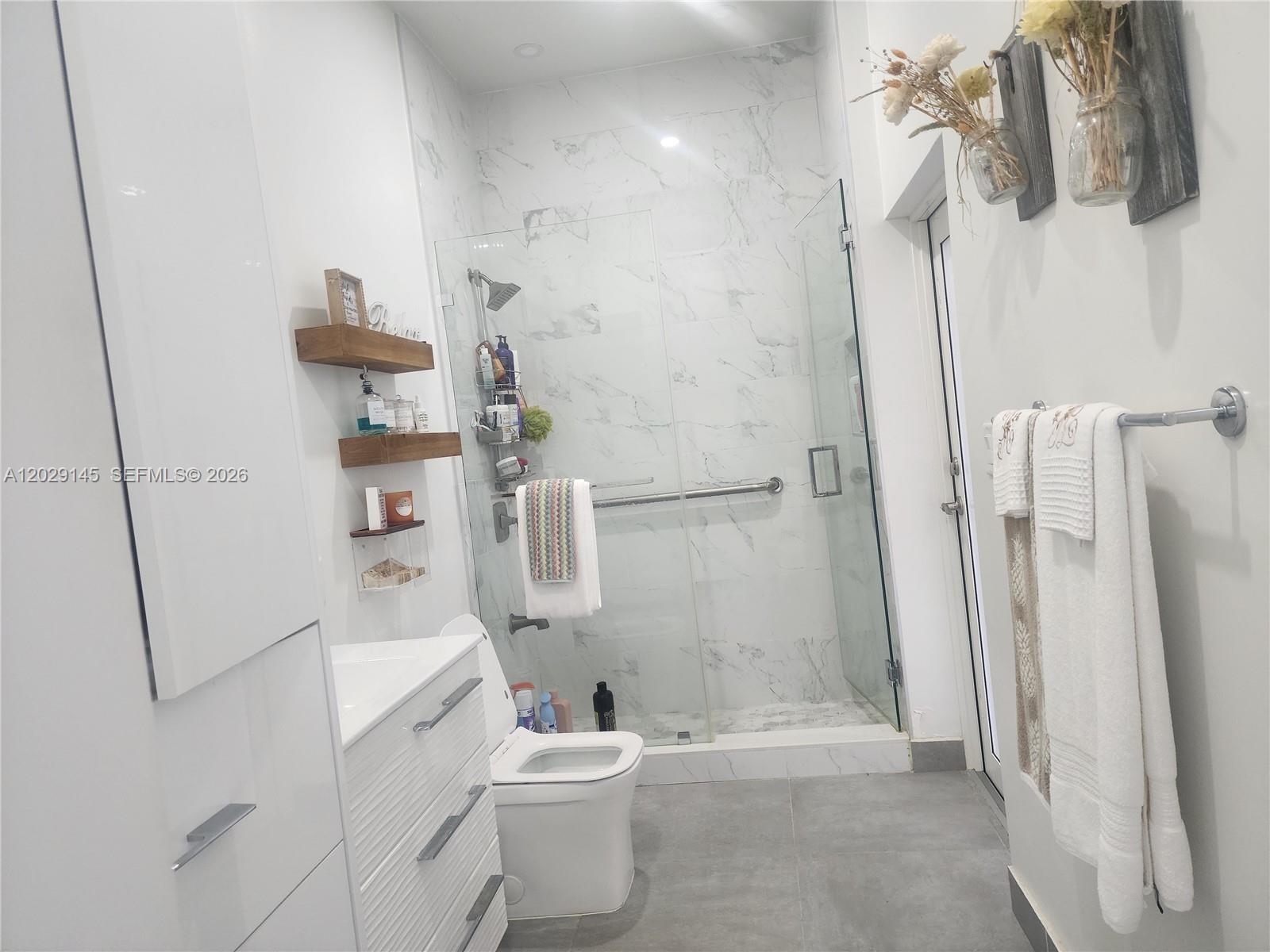 A12029145 Property Photo 36