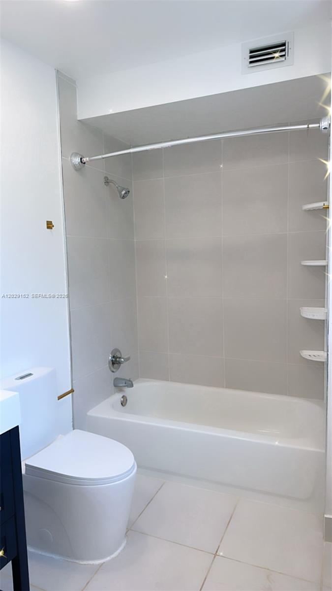 1220 S 29th Avenue Property Photo 12