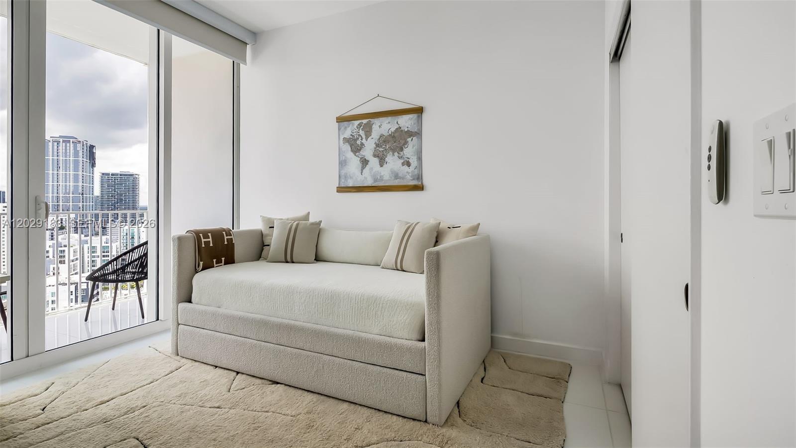 2020 N Bayshore Drive 2603 Property Photo 35