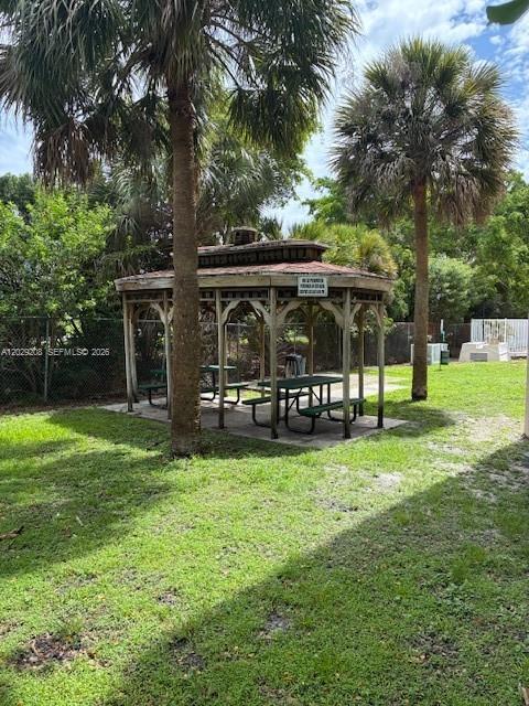 7075 Nw 186th Street C507 Property Photo 13