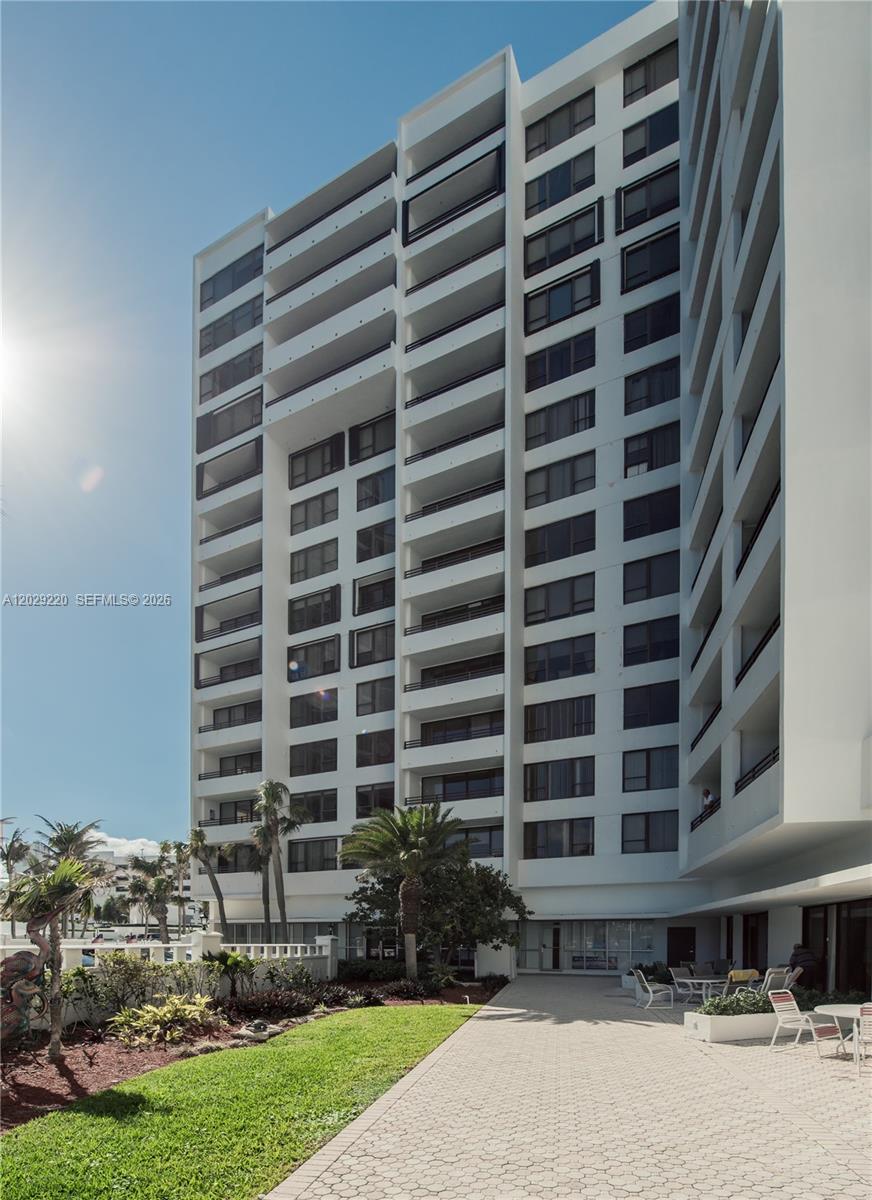 3505 S Ocean Drive 221 Property Photo 51