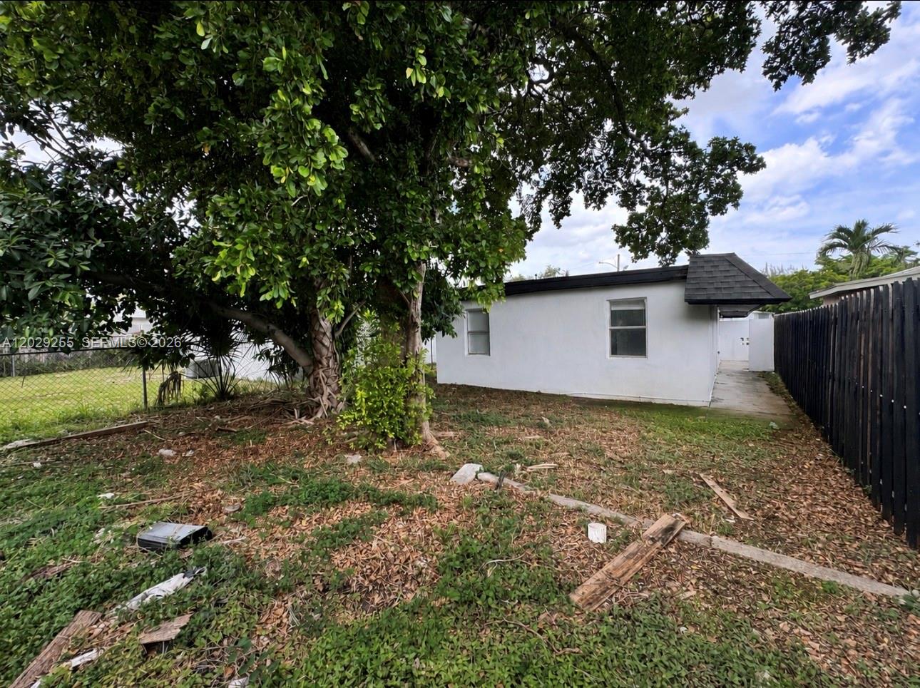 1708 Nw 7th Street Property Photo 15