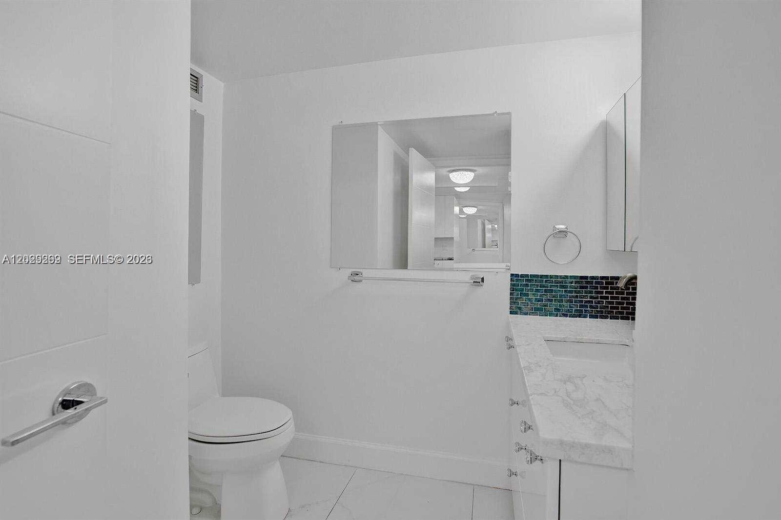 2500 Parkview Drive 1008 Property Photo 6