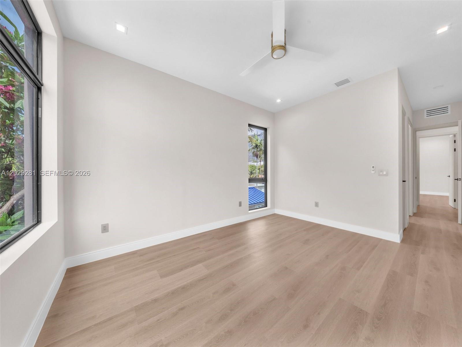 1637 Monroe Street Property Photo 39