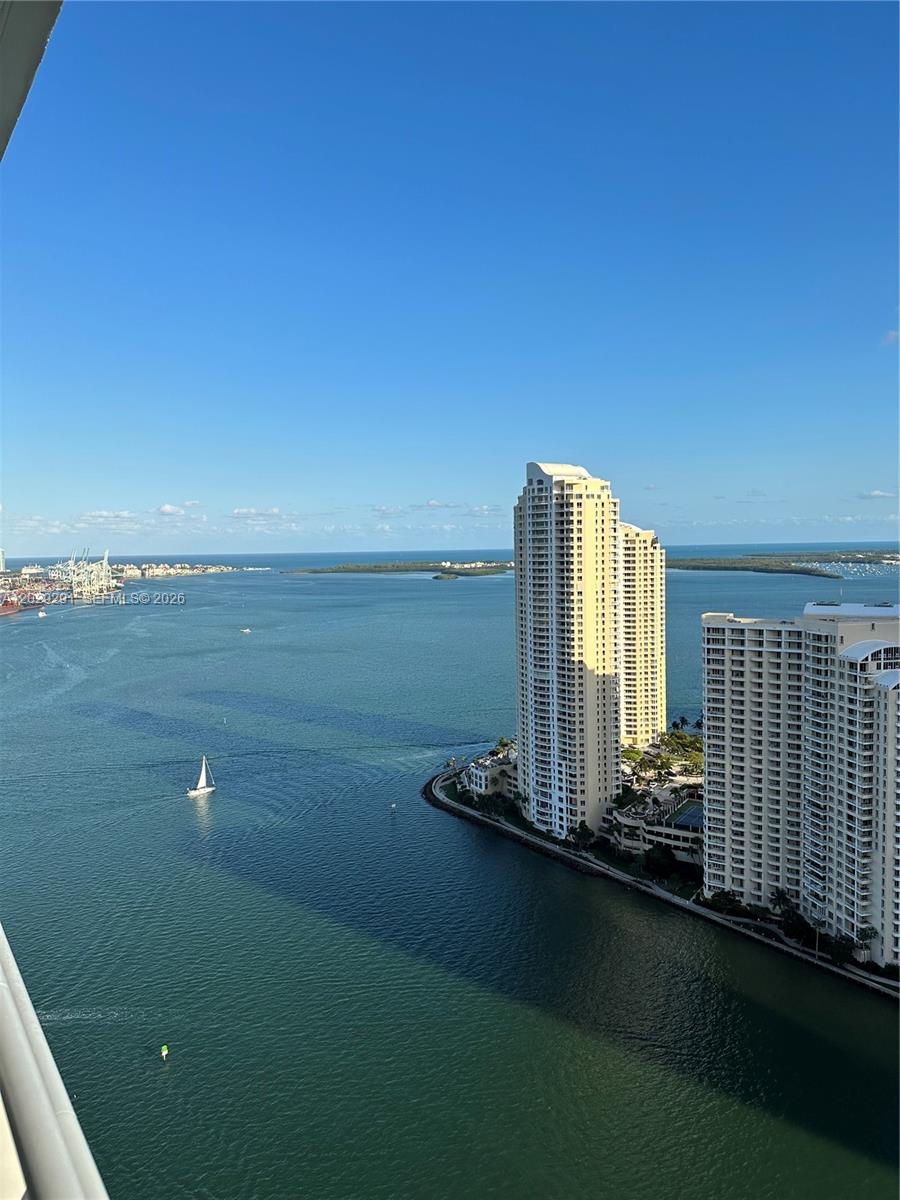 325 S Biscayne Boulevard 4119 Property Photo 1