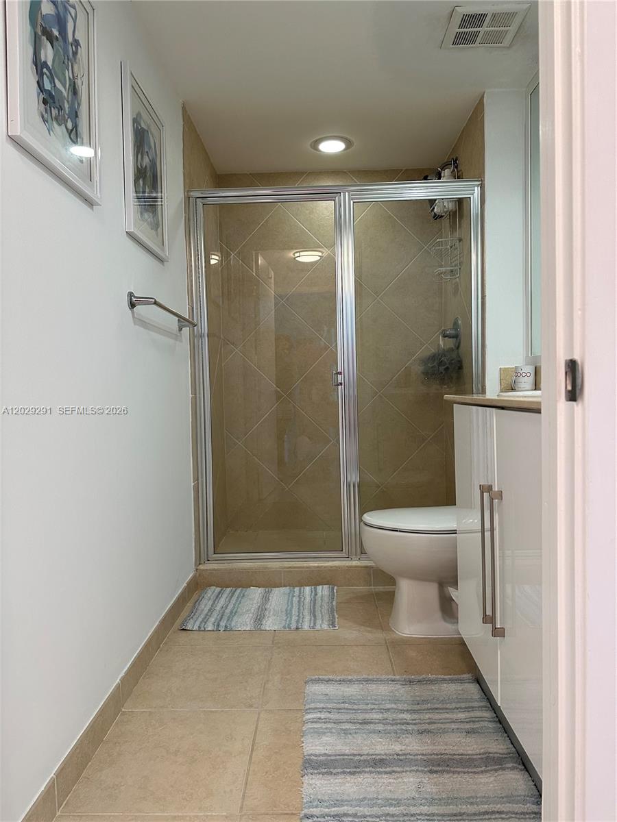 325 S Biscayne Boulevard 4119 Property Photo 7