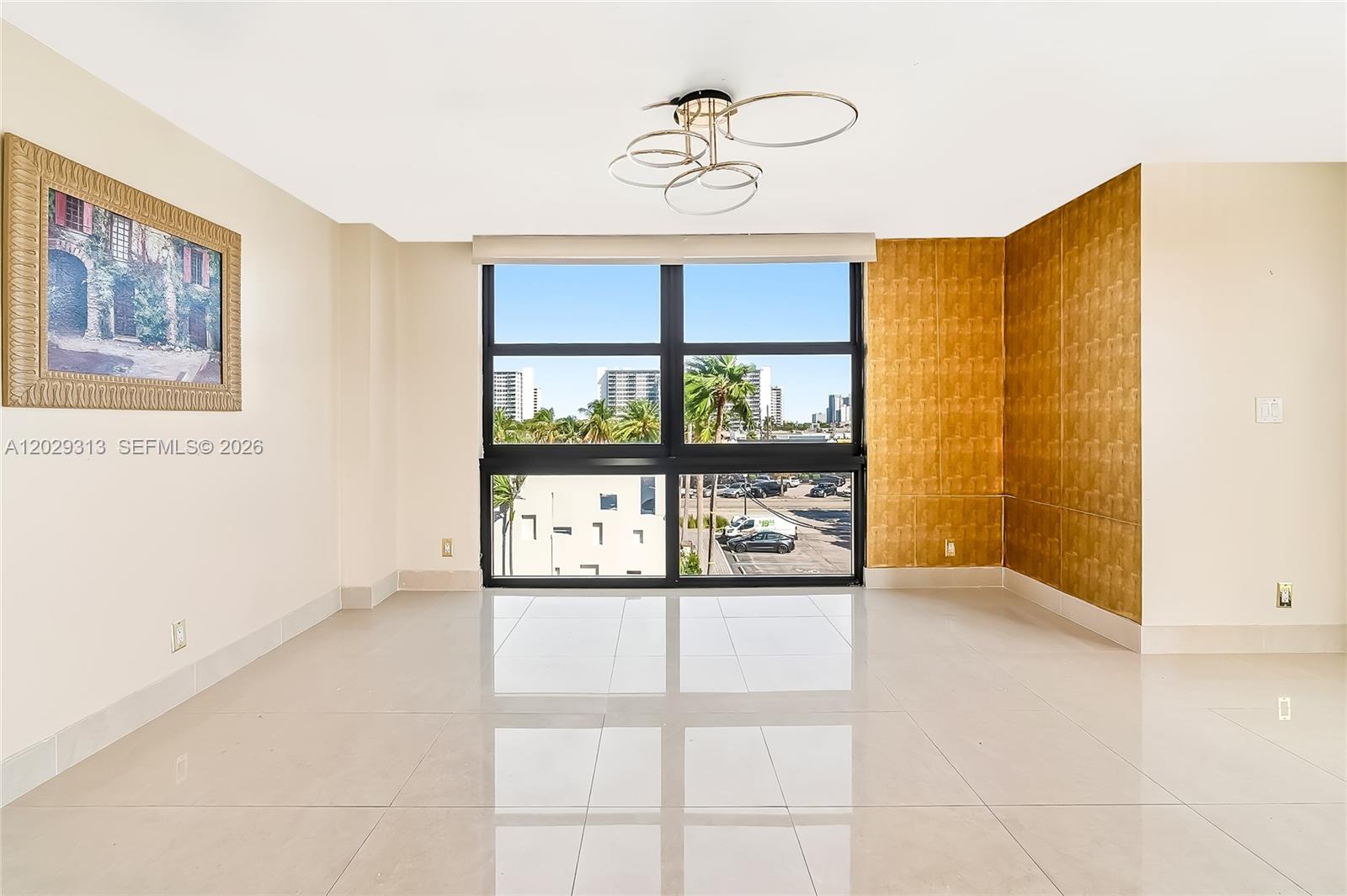 3031 N Ocean Boulevard 406 Property Photo 4