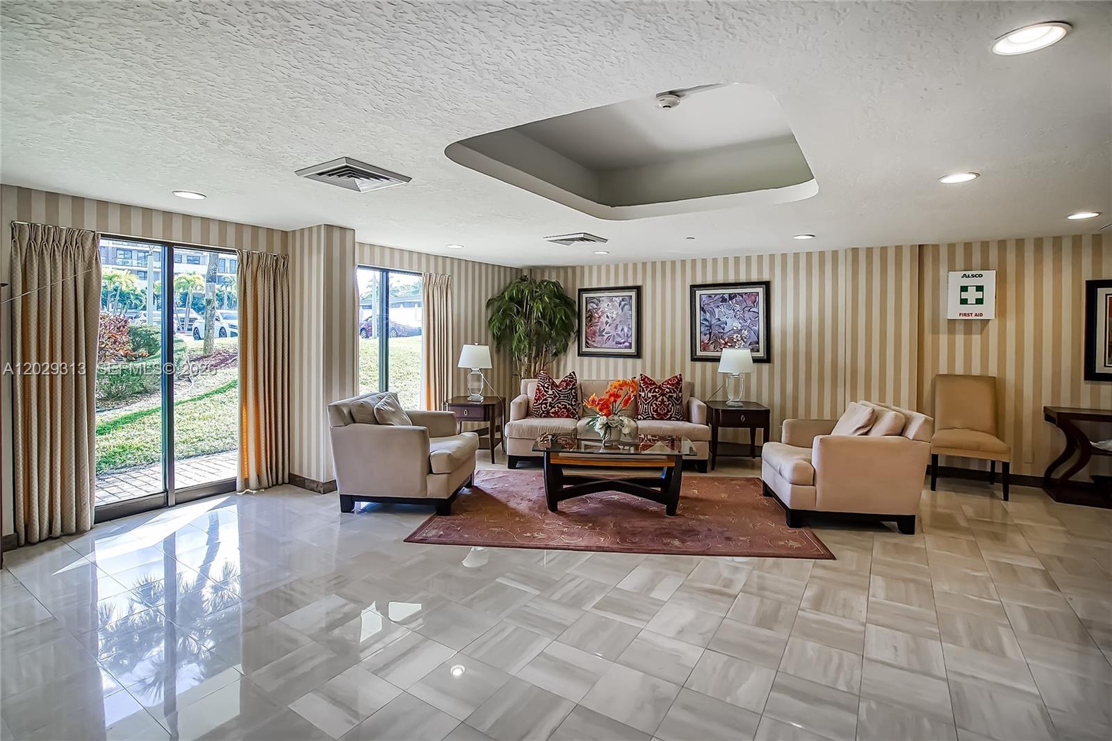3031 N Ocean Boulevard 406 Property Photo 41