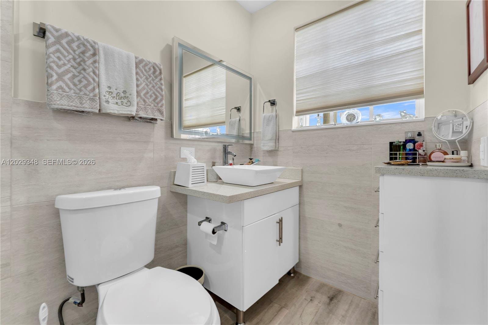 884 W 72nd Place Property Photo 10