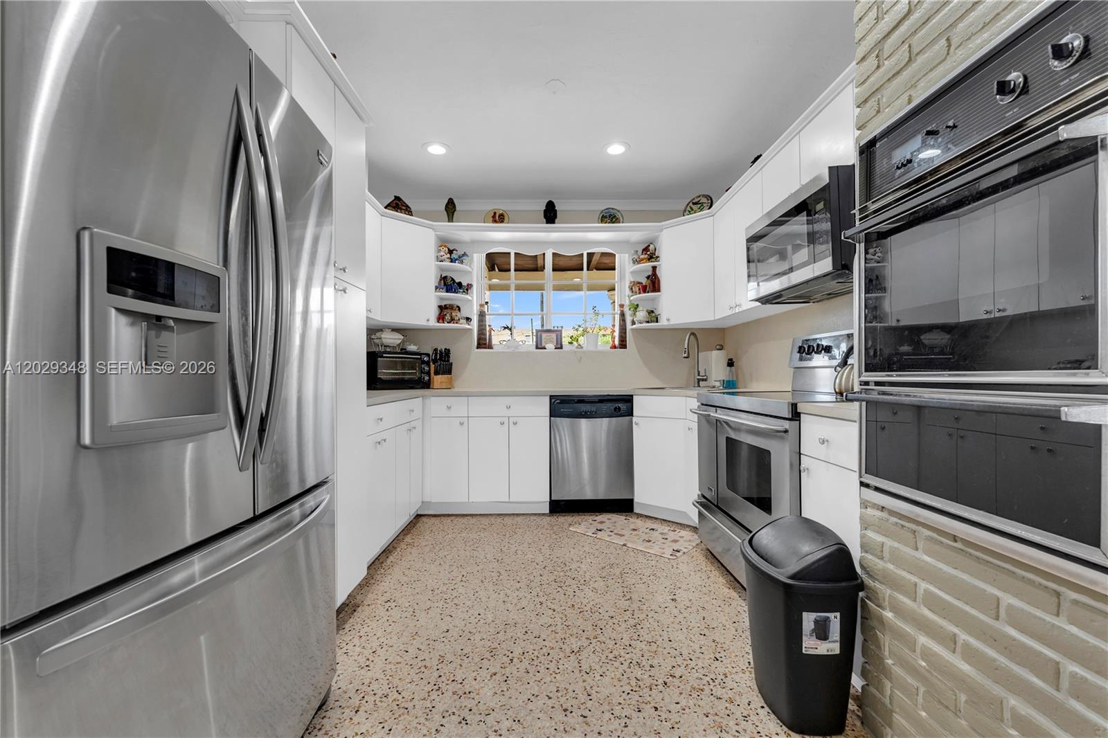 884 W 72nd Place Property Photo 14