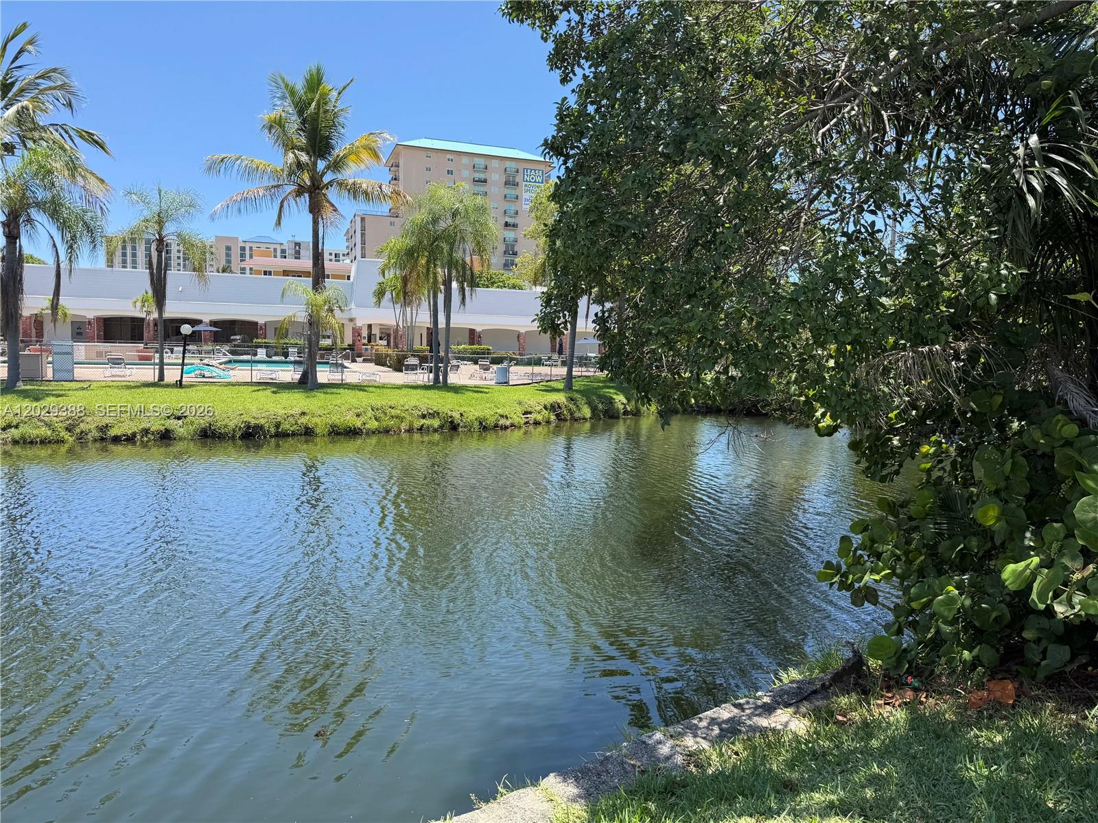 501 E Dania Beach Boulevard 5-4d Property Photo 6