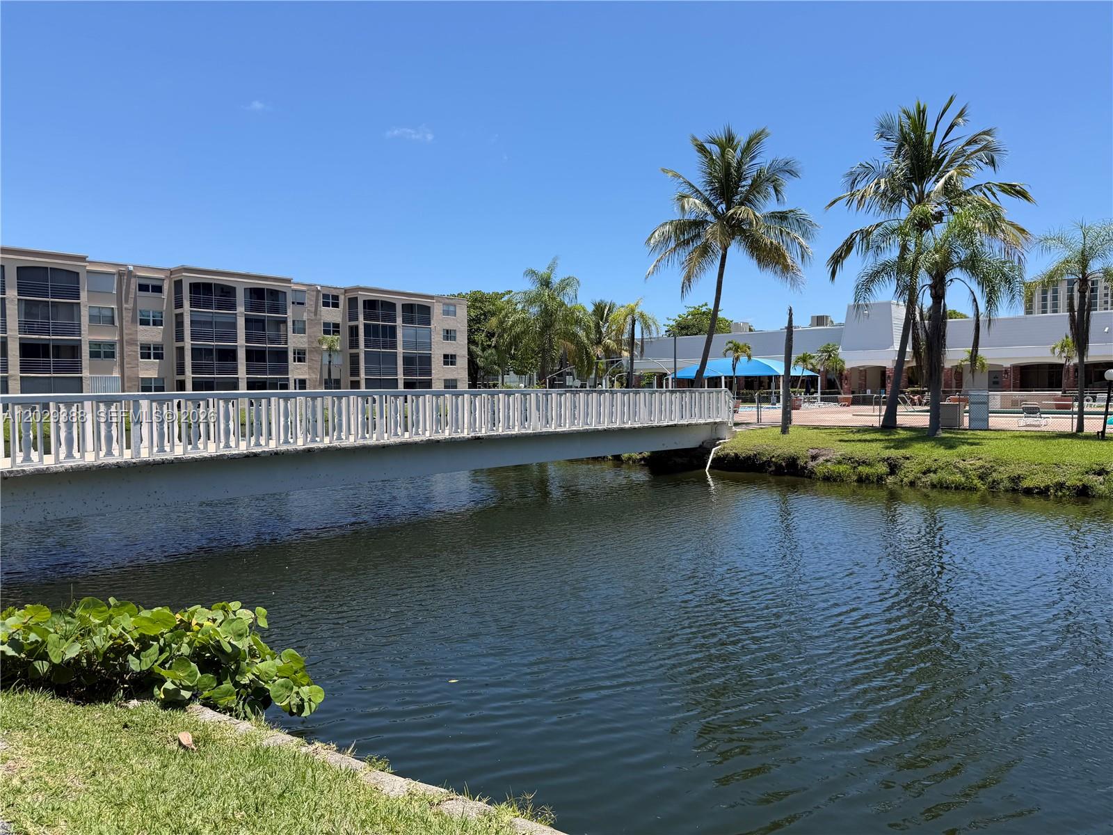 501 E Dania Beach Boulevard 5-4d Property Photo 8