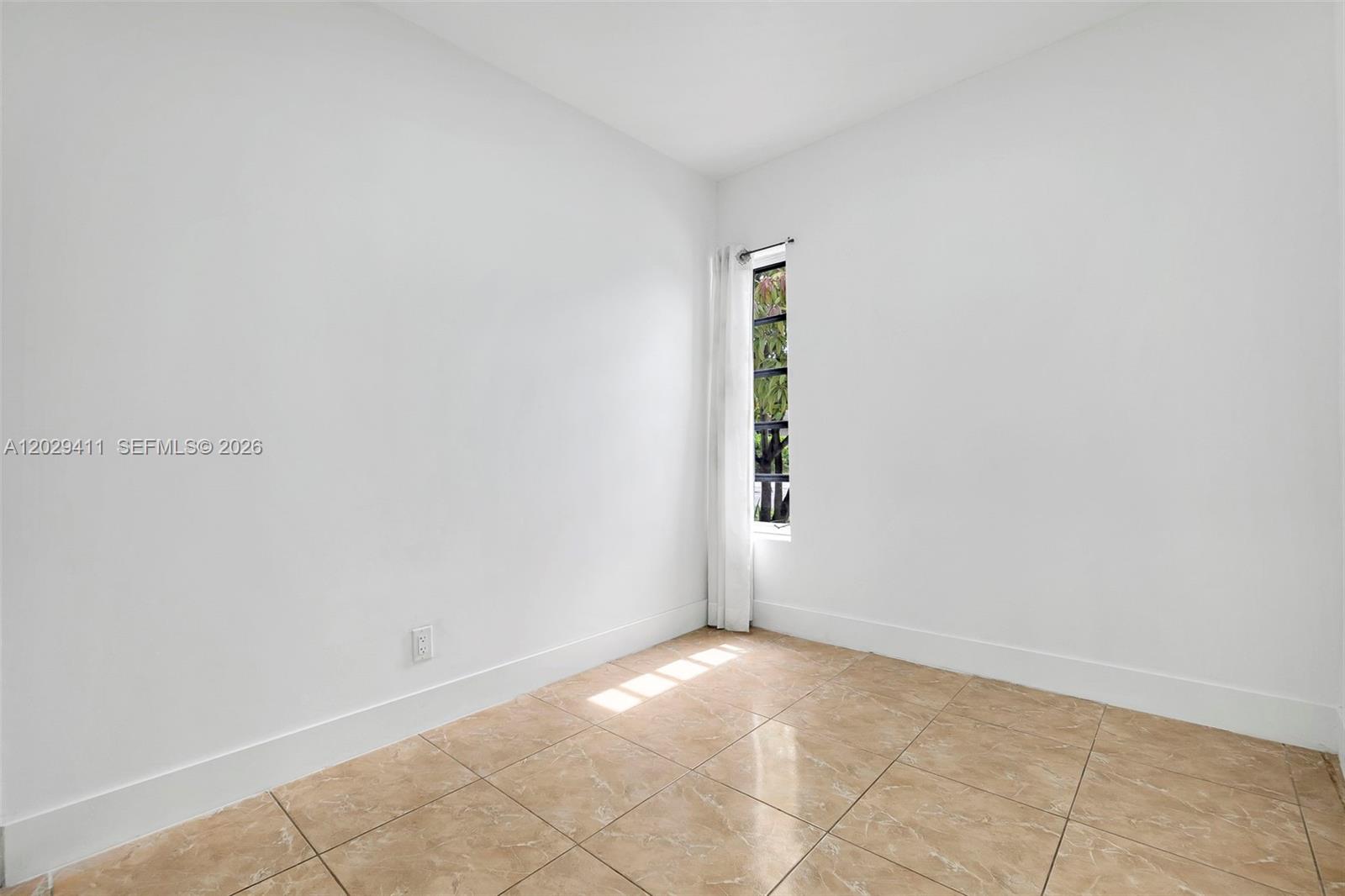6101 Sw 24th Street 1 Property Photo 16