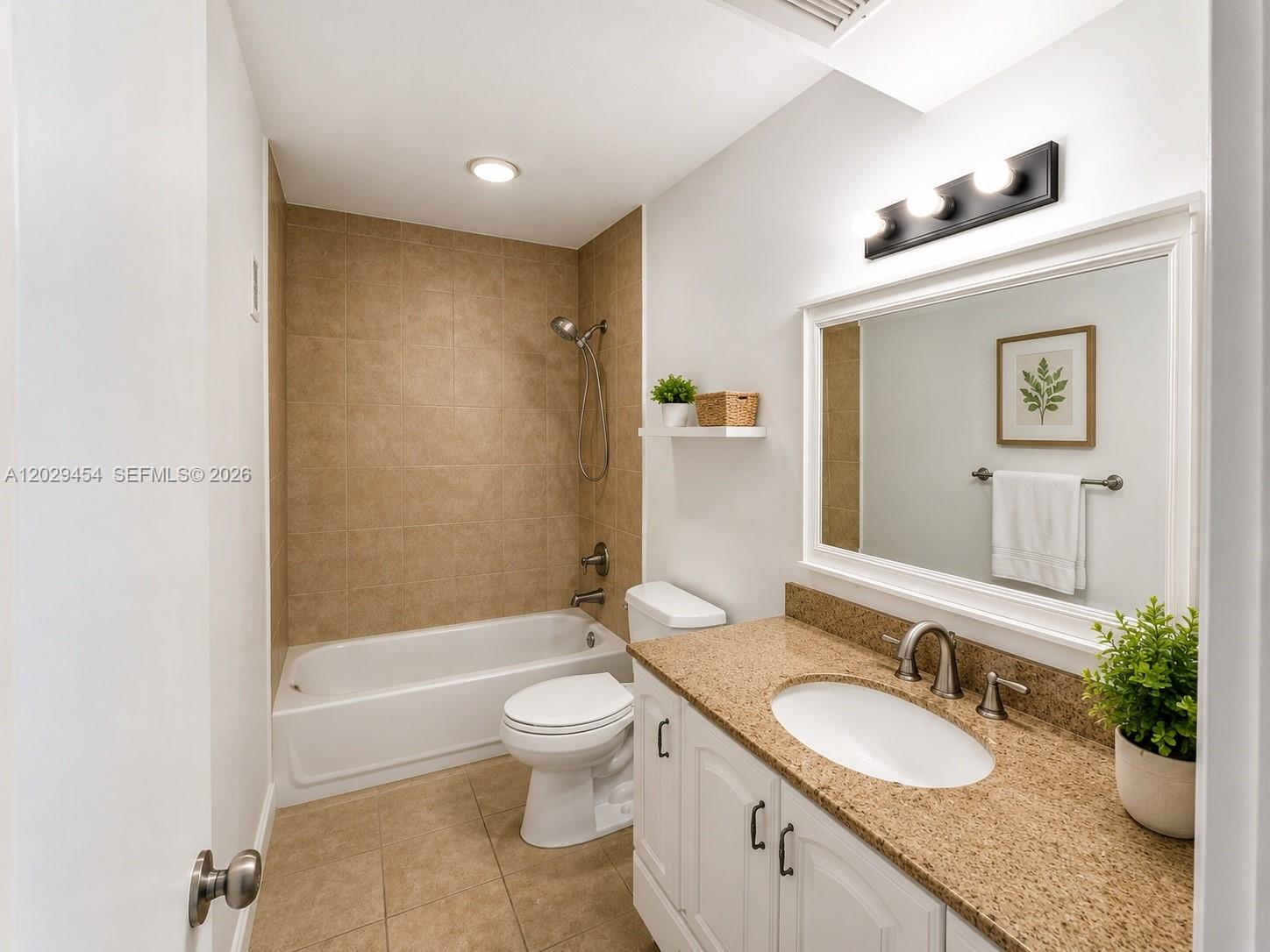 A12029454 Property Photo 4