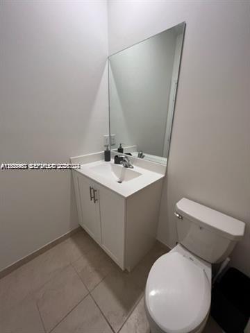 327 Ne 208th Terrace Property Photo 16