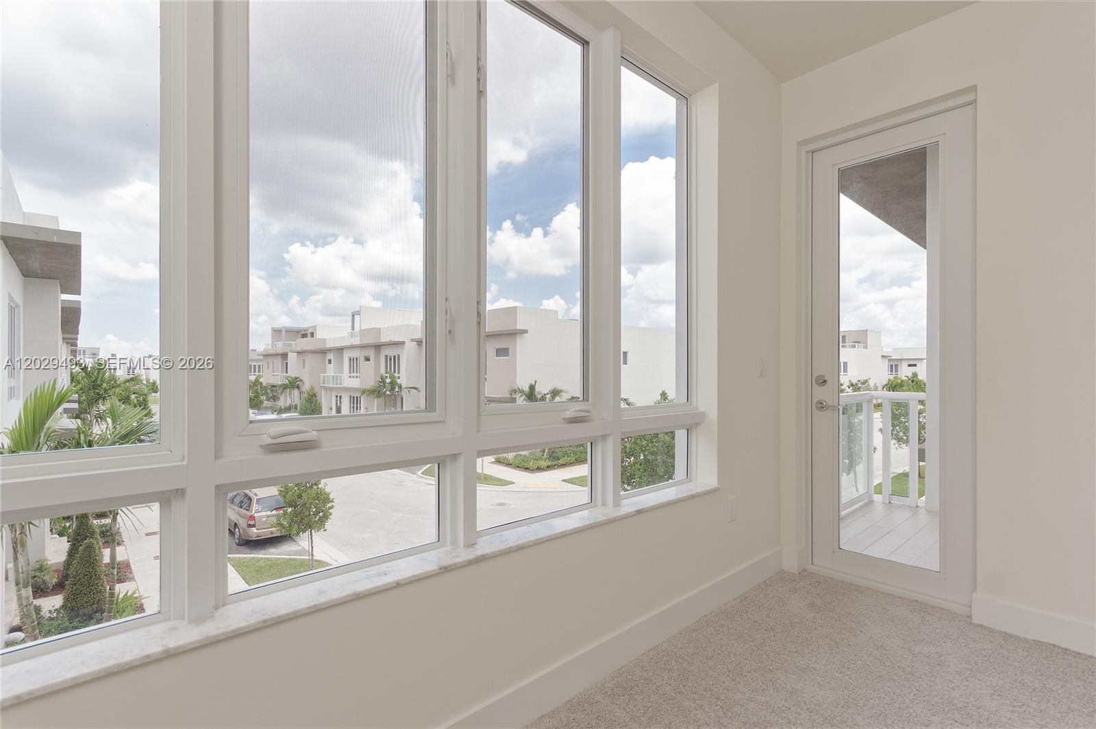 A12029493 Property Photo 8