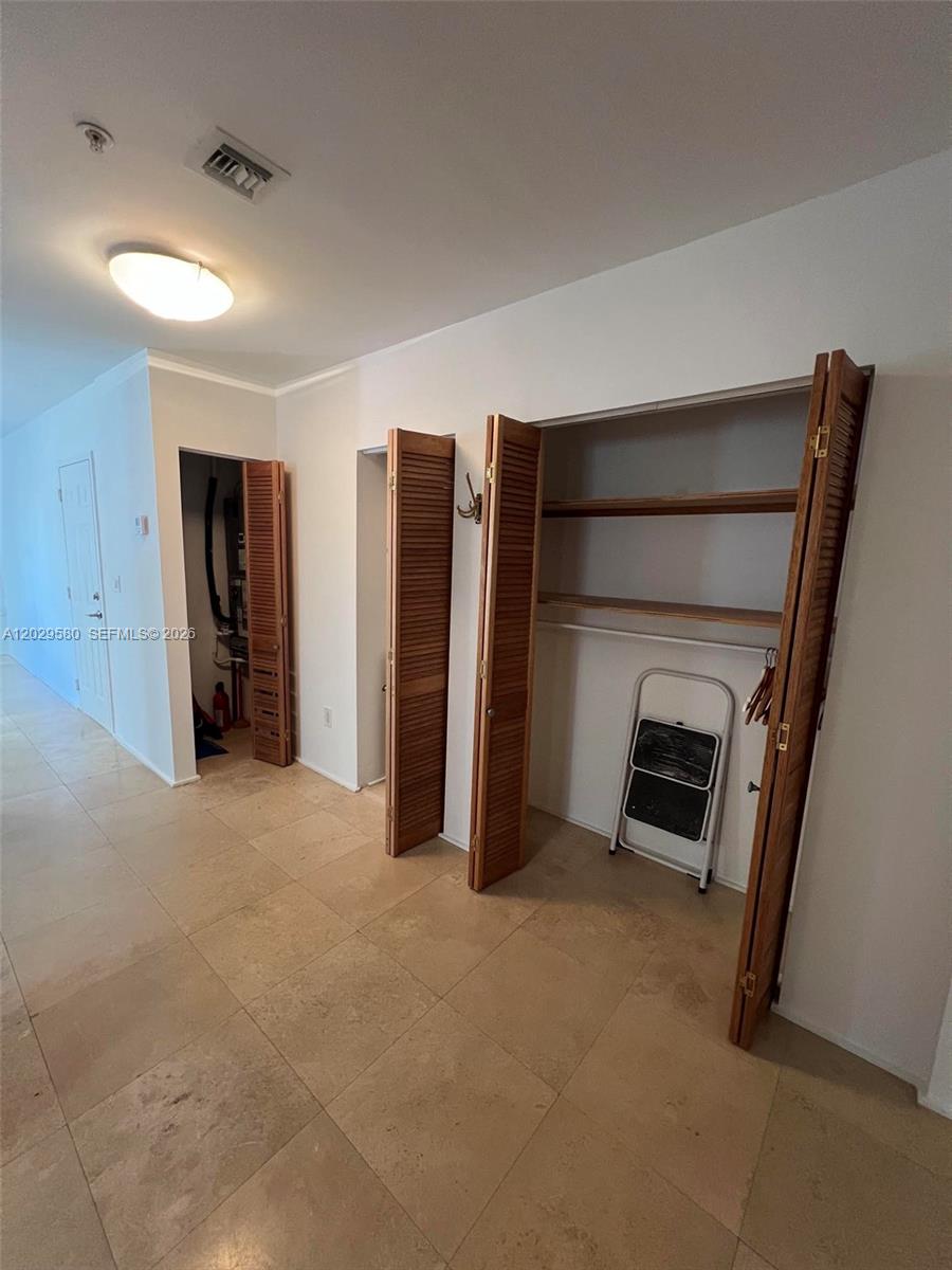 600 Euclid Avenue 5a Property Photo 15