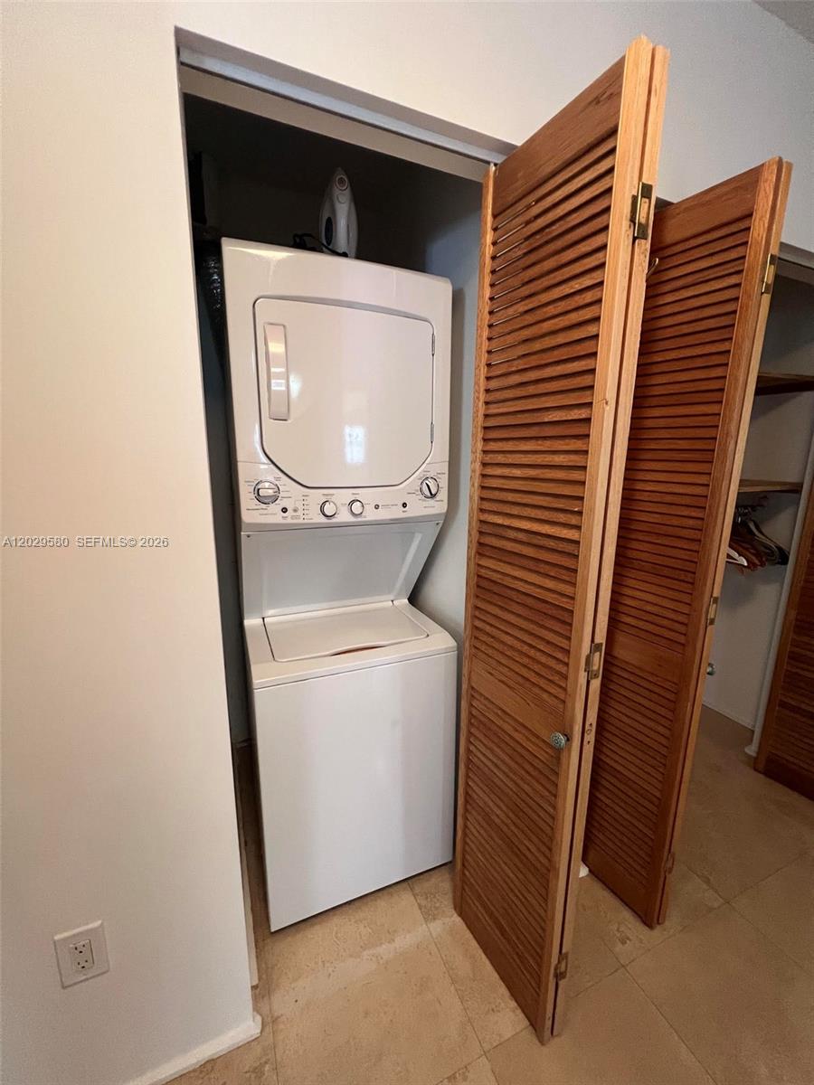 600 Euclid Avenue 5a Property Photo 16