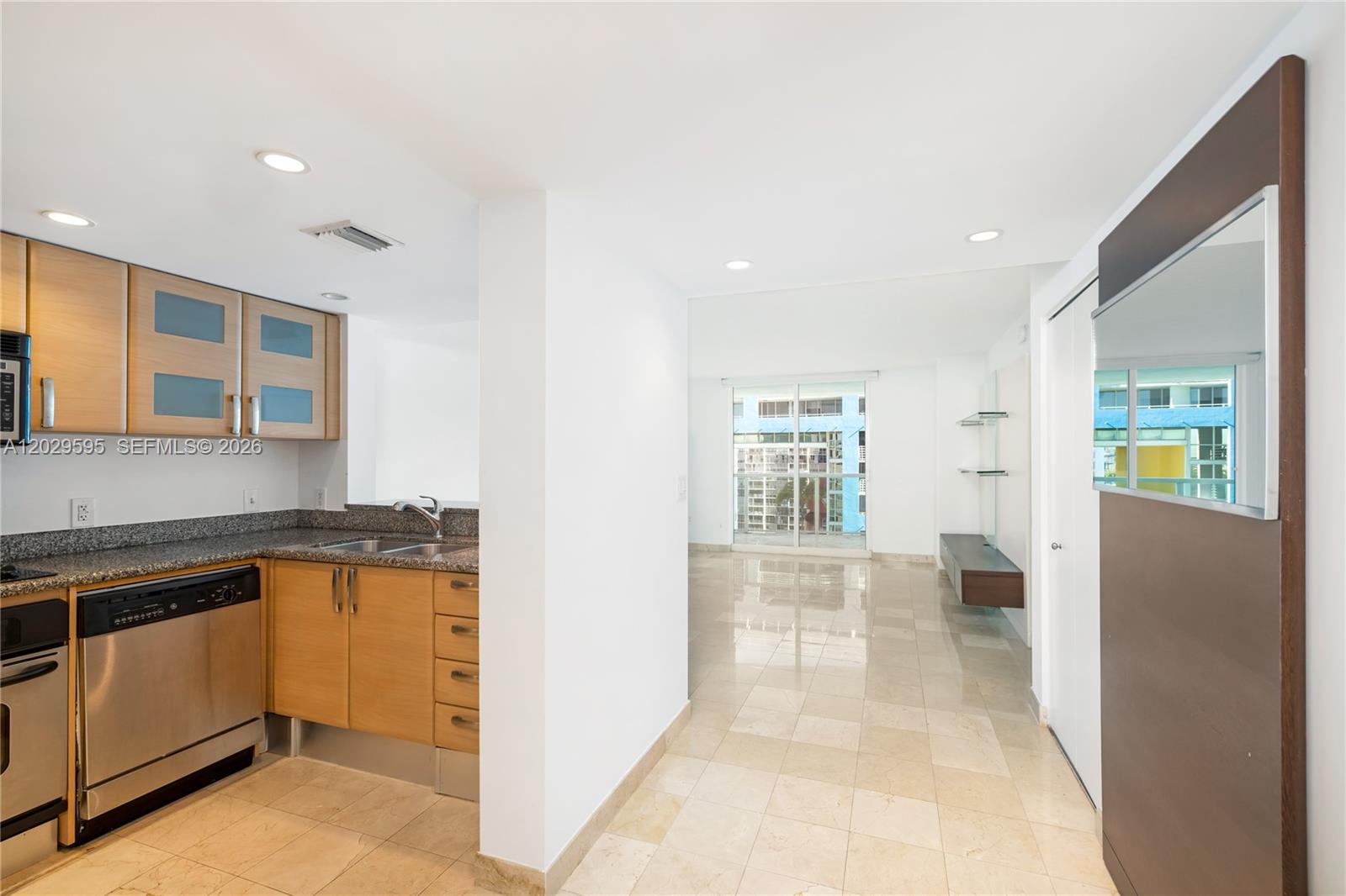 2101 Brickell Avenue 1103 Property Photo 2