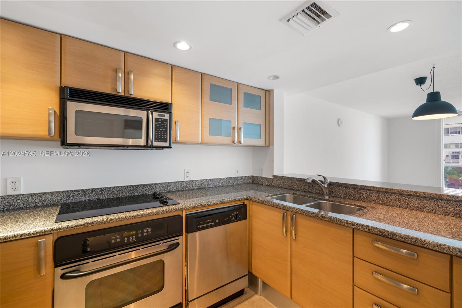 2101 Brickell Avenue 1103 Property Photo 4
