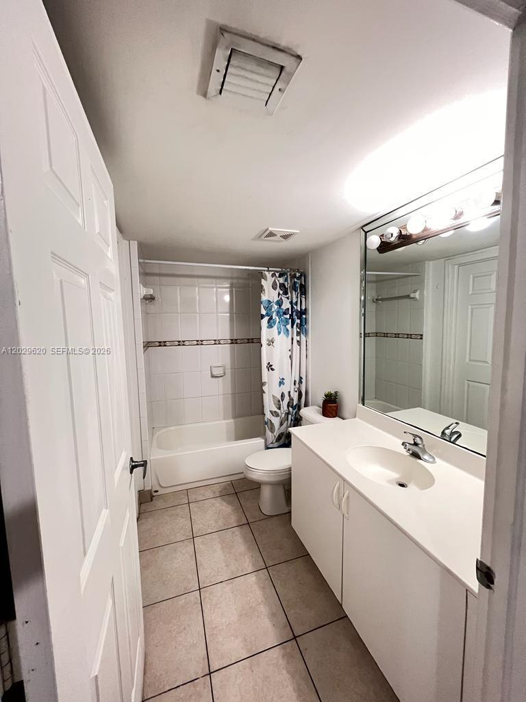 2475 Nw 16 Street Road 215 Property Photo 14