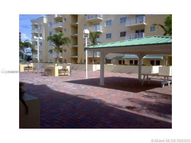 2475 Nw 16 Street Road 215 Property Photo 20