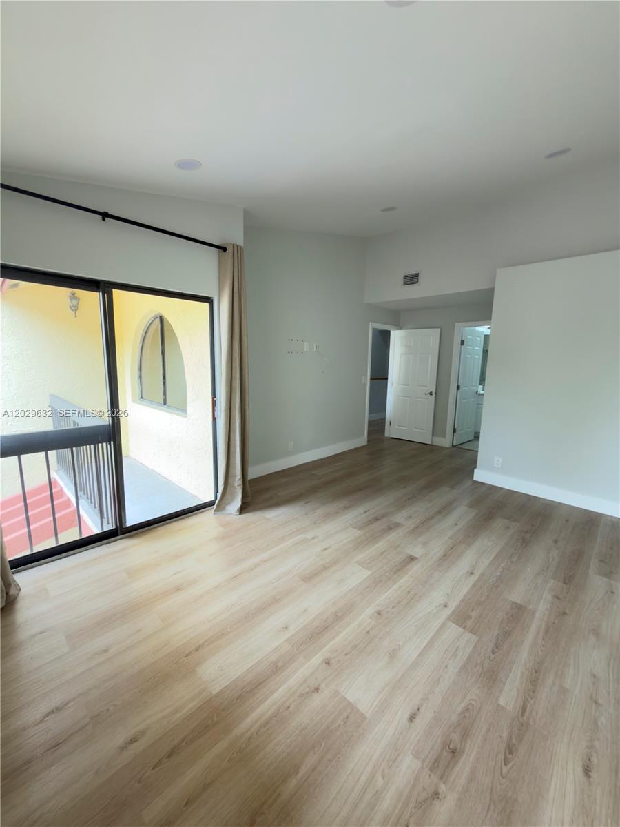 5375 10th Fairway Drive 2 Property Photo 14