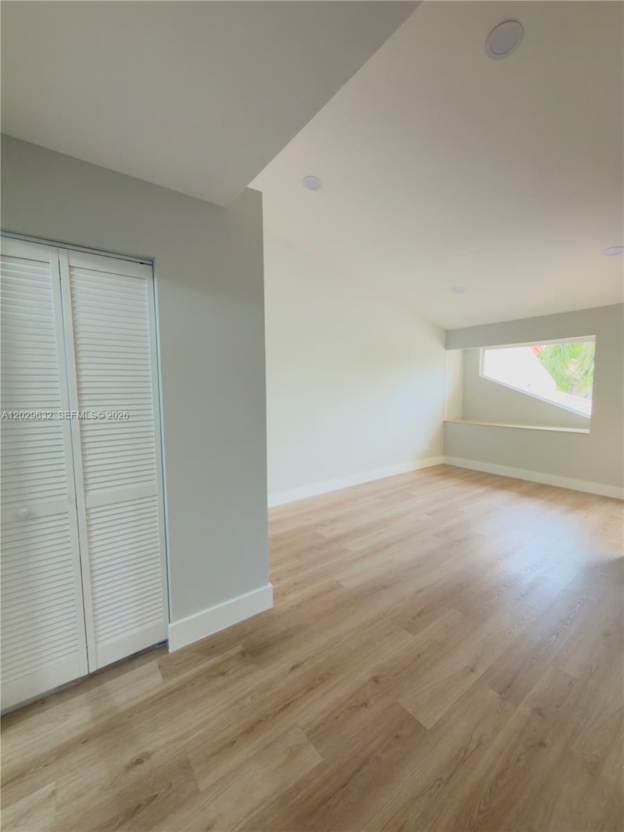 5375 10th Fairway Drive 2 Property Photo 15