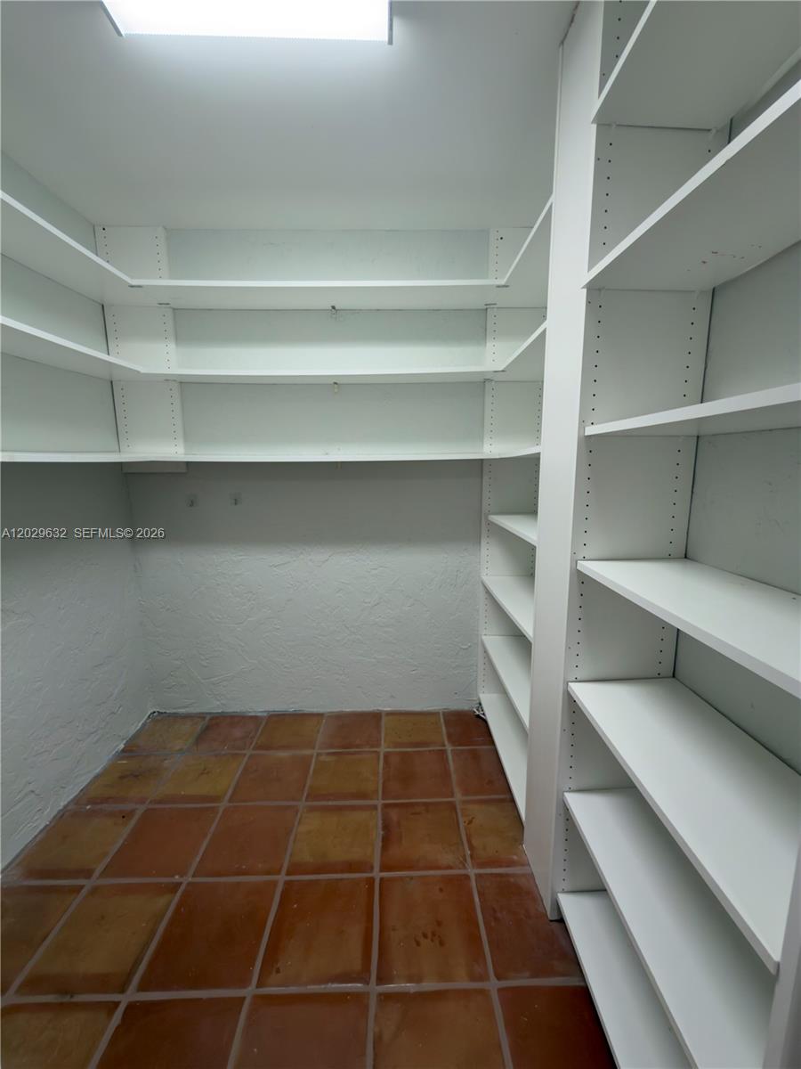 5375 10th Fairway Drive 2 Property Photo 17