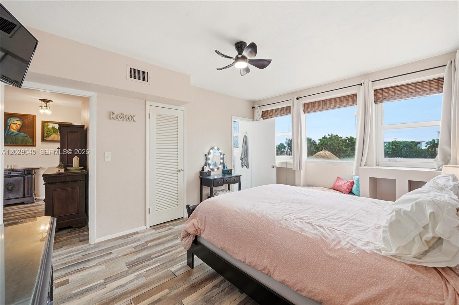 1900 S Ocean Drive 312 Property Photo 16