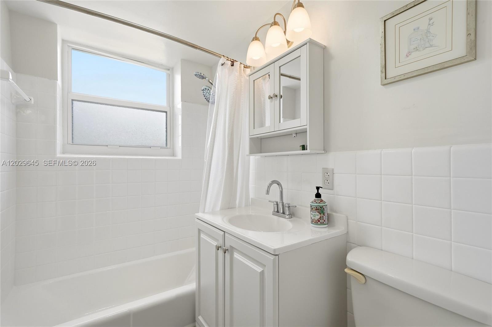 1900 S Ocean Drive 312 Property Photo 22