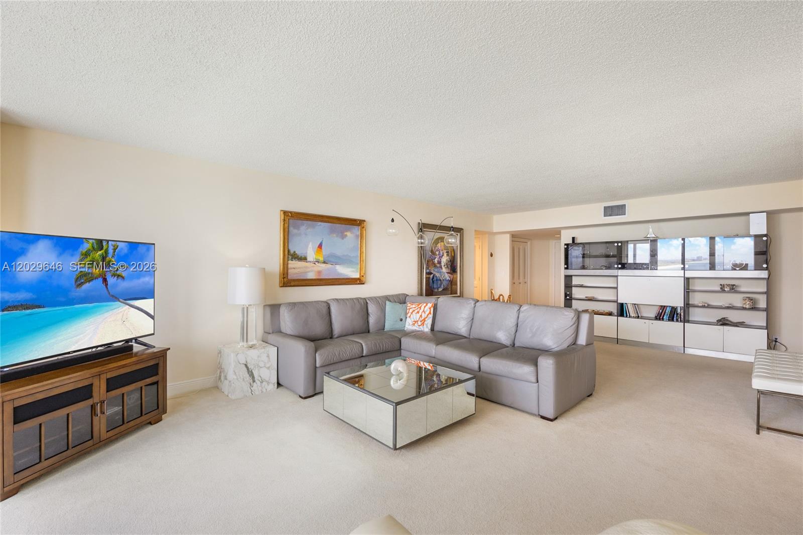 2200 S Ocean Lane 808 Property Photo 15