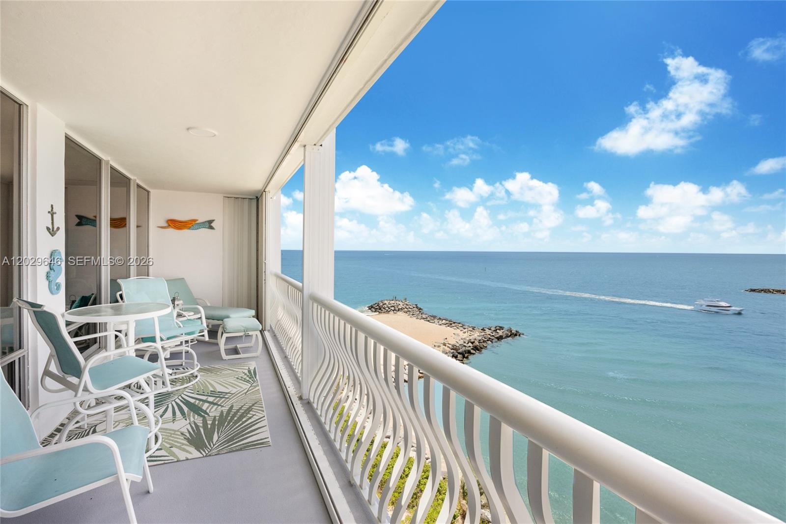 2200 S Ocean Lane 808 Property Photo 16